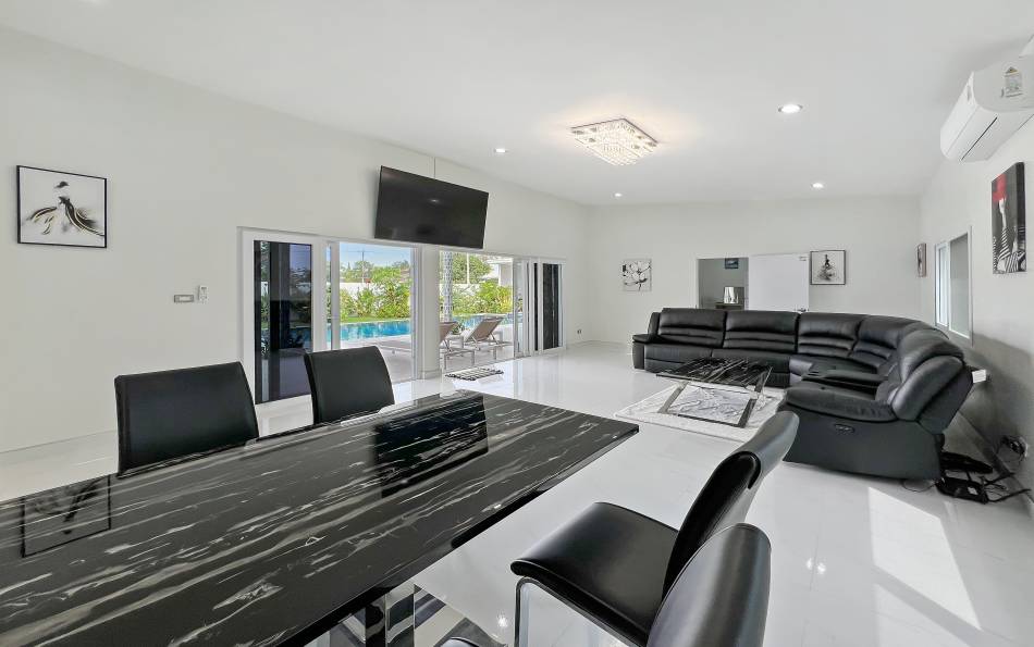 Pattaya, 3 Soveværelse(r) Soveværelse(r), 0 ,4 Badeværelse(r)Badeværelse(r),Hus,Til salg,0,2677