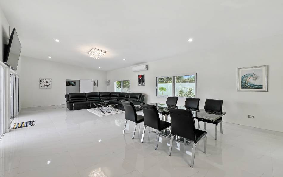 Pattaya, 3 Soveværelse(r) Soveværelse(r), 0 ,4 Badeværelse(r)Badeværelse(r),Hus,Til salg,0,2677