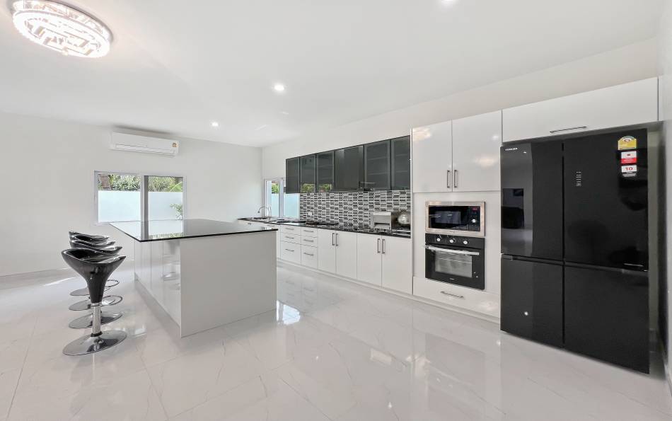 Pattaya, 3 Soveværelse(r) Soveværelse(r), 0 ,4 Badeværelse(r)Badeværelse(r),Hus,Til salg,0,2677