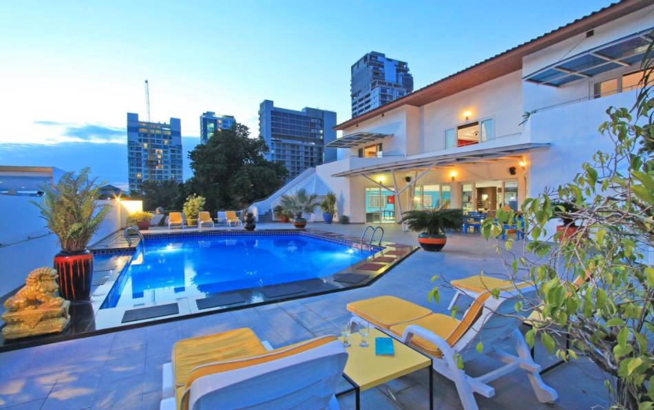 Pattaya, 14 Bedrooms Bedrooms, 0 ,14 BathroomsBathrooms,House,For Sale,0,2771