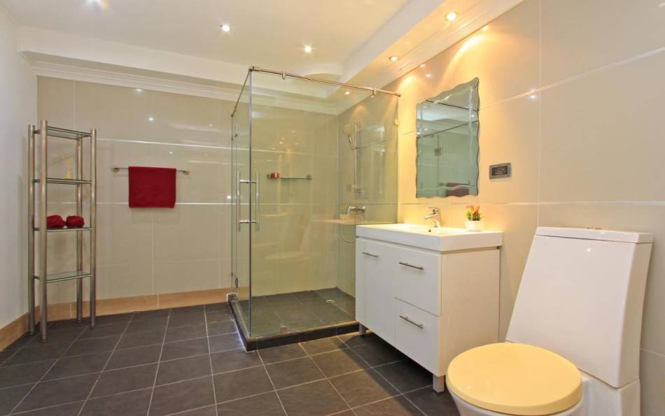 Pattaya, 14 Bedrooms Bedrooms, 0 ,14 BathroomsBathrooms,House,For Sale,0,2771