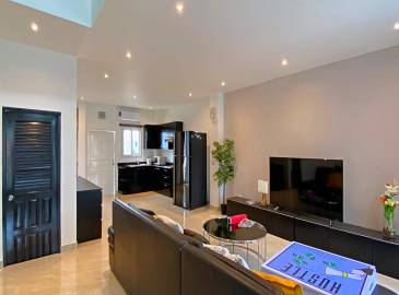 Renovated, duplex, condo, for rent, Pratumnak, living space Renovated, duplex, condo, for rent, Pratumnak, living space